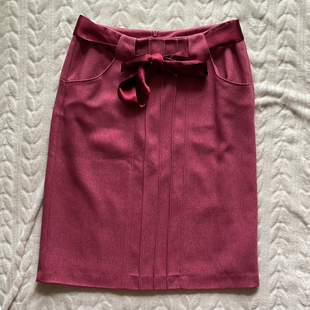 Chic Maroon Pencil Skirt